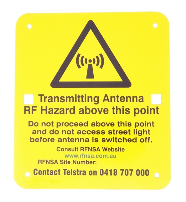 Transmitting Antenna Street Light 100x145 Label