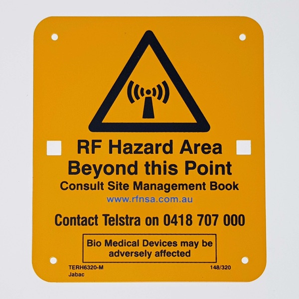 RF Hazard Area Beyond This Point 175x200 Metal