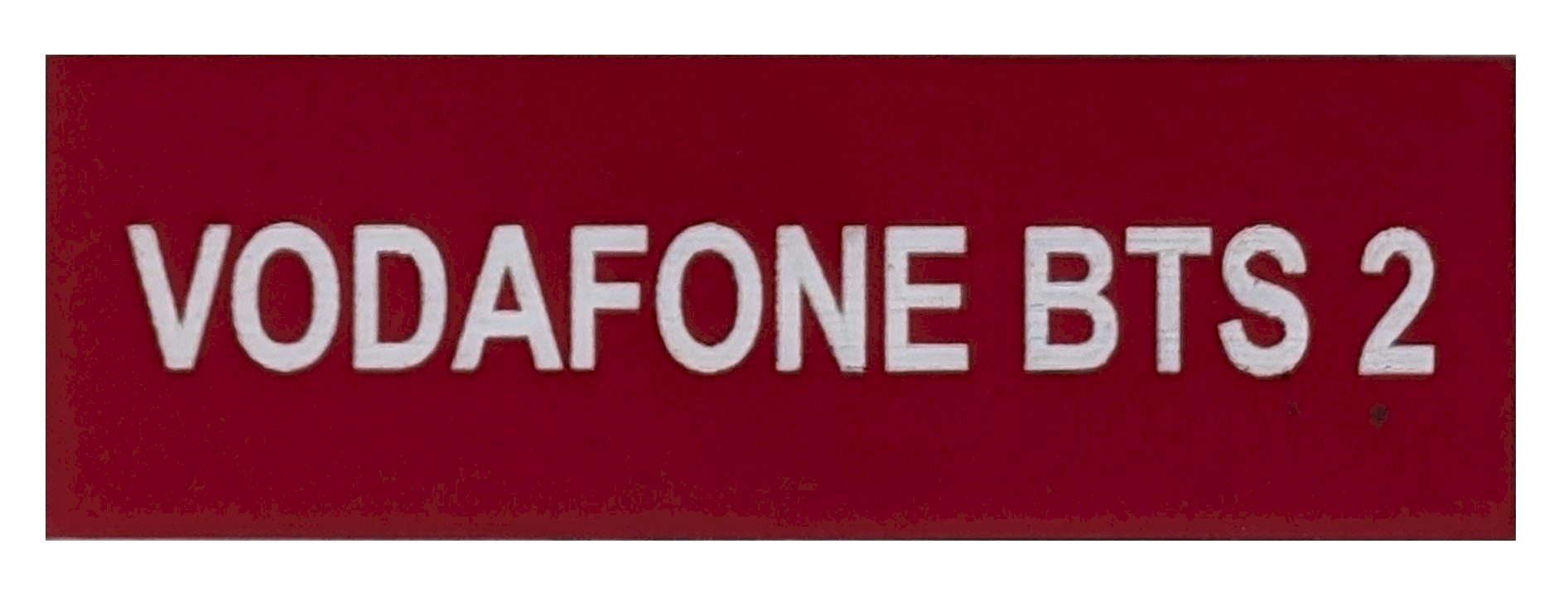 VODAFONE BTS 2 75x25 Red Traffolyte
