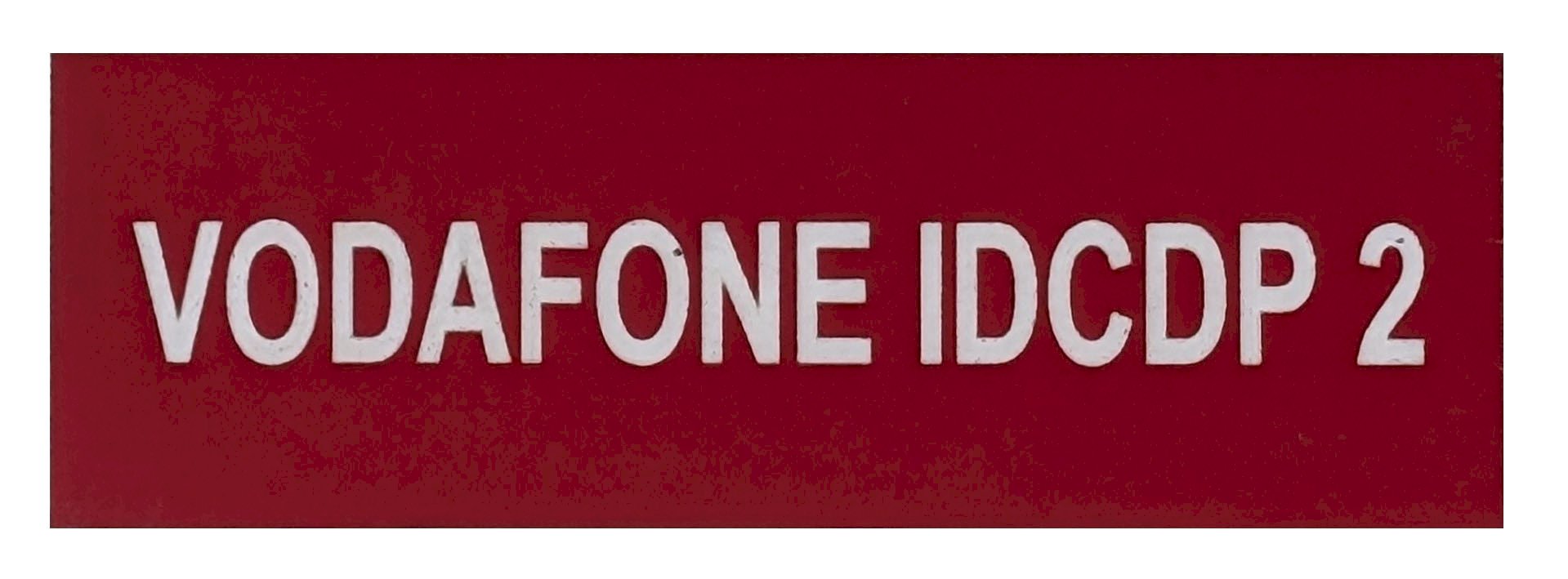 VODAFONE IDCDP-2 75x25 Red Traffolyte